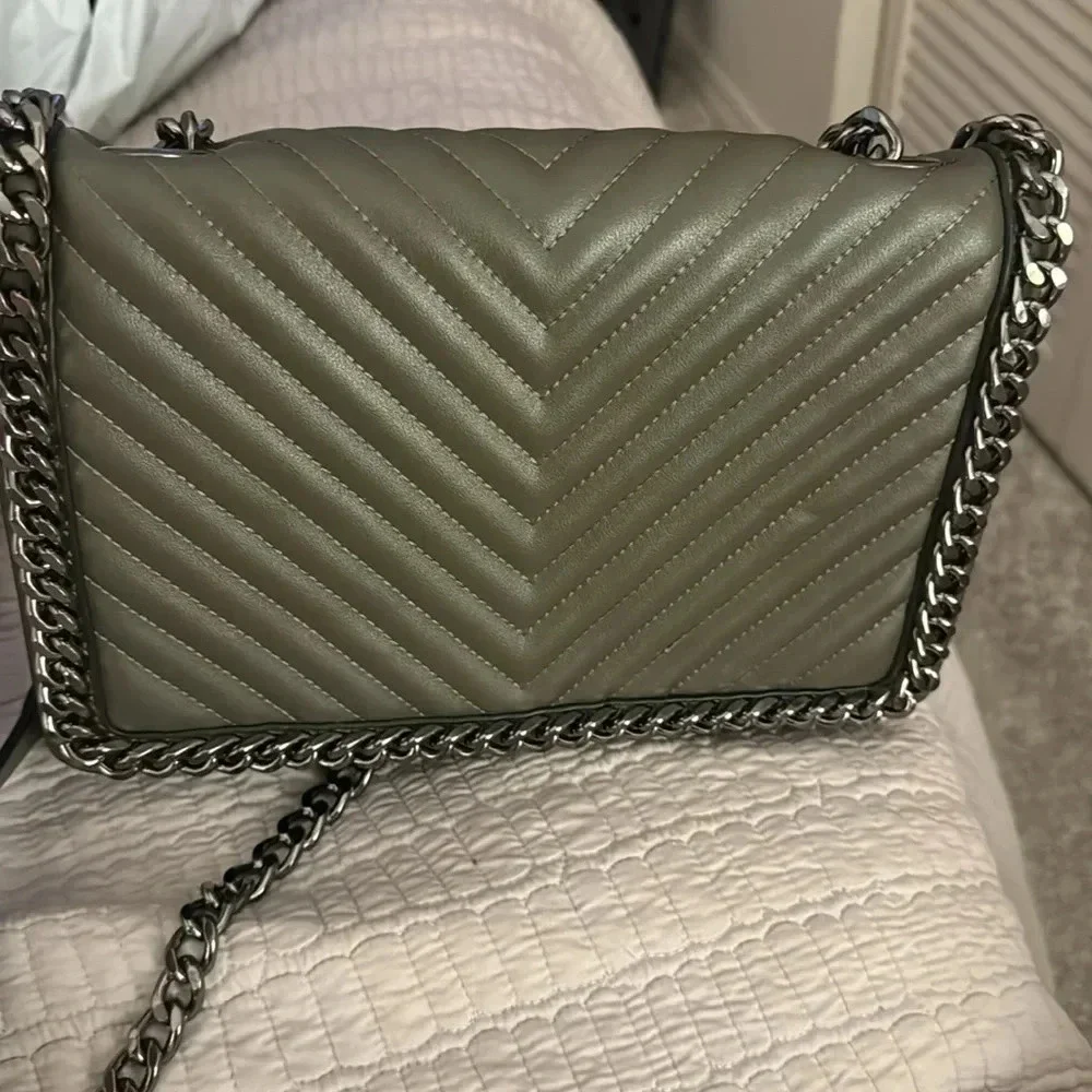 Aldo Chevron Greenwald Chain Link Medium Purse NWT